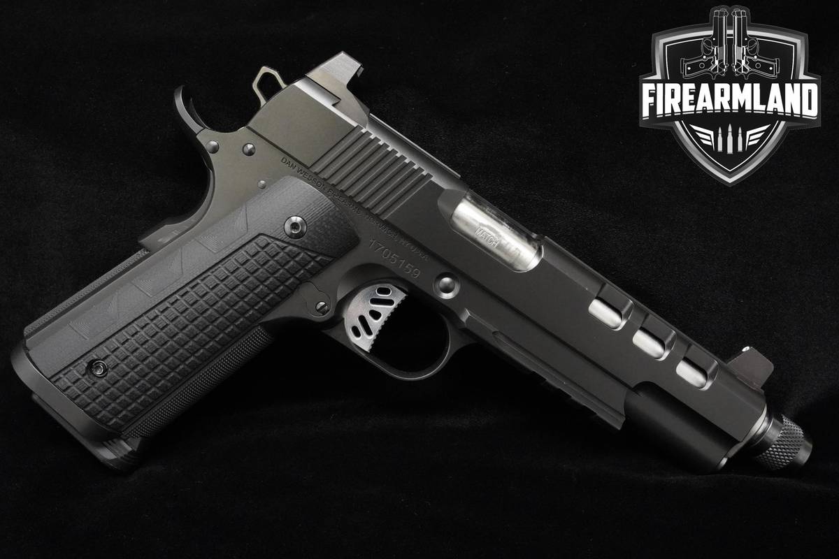 Dan Wesson 1911 Discretion 45 ACP 5.75" Dan-Wesson 1911A1 ORIG CASE