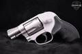 Smith & Wesson (S&W) Model 638-2 Airweight .38 Spl. Matte Stainless in Good Condition Image 3