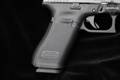 Glock 17 Gen5 FS 9mm Luger nDLC in Excellent Condition Image 5
