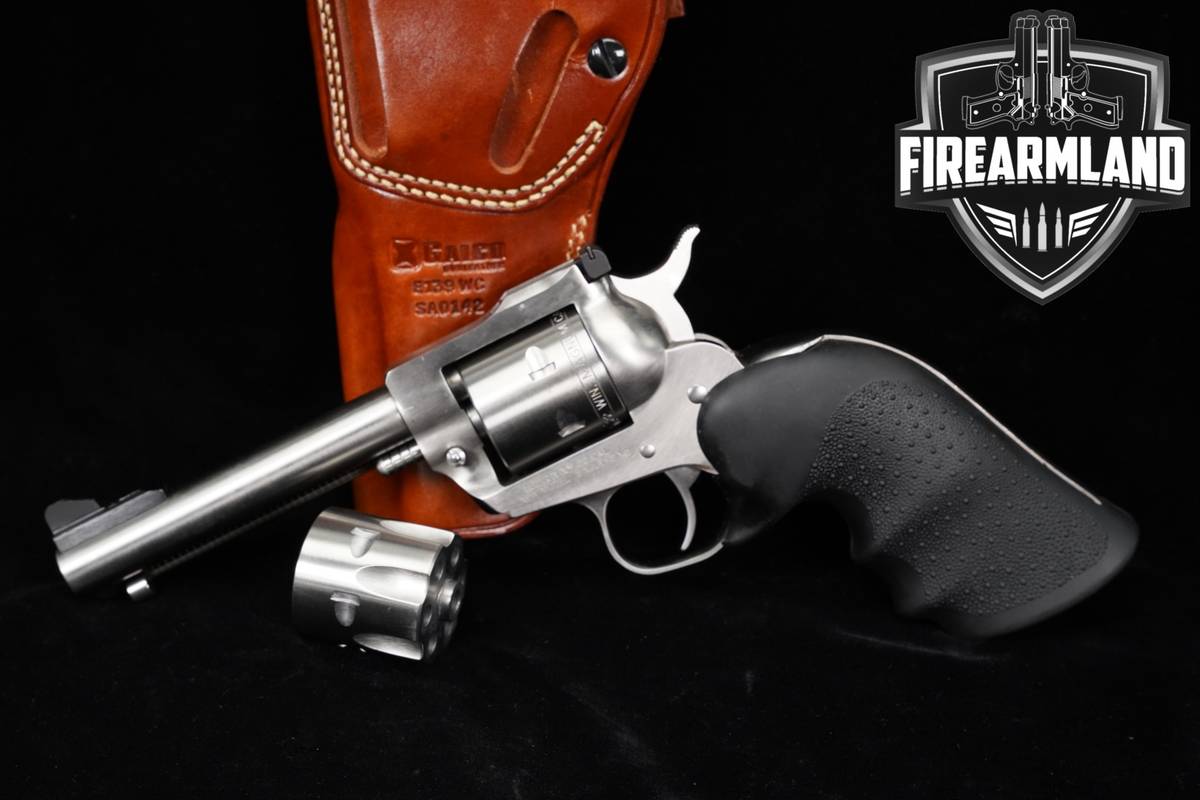 2013 Ruger New Model Single-Six Convertible 22 LR WMR +HOLSTER, 2 CYLINDERS