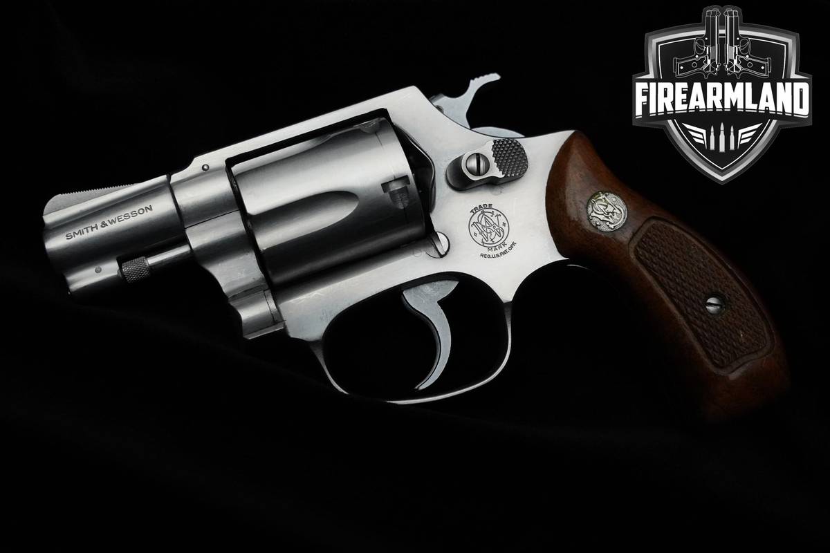 1976 Smith & Wesson (S&W) Model 60 38 Special 2" Stainless Steel 60 S&W