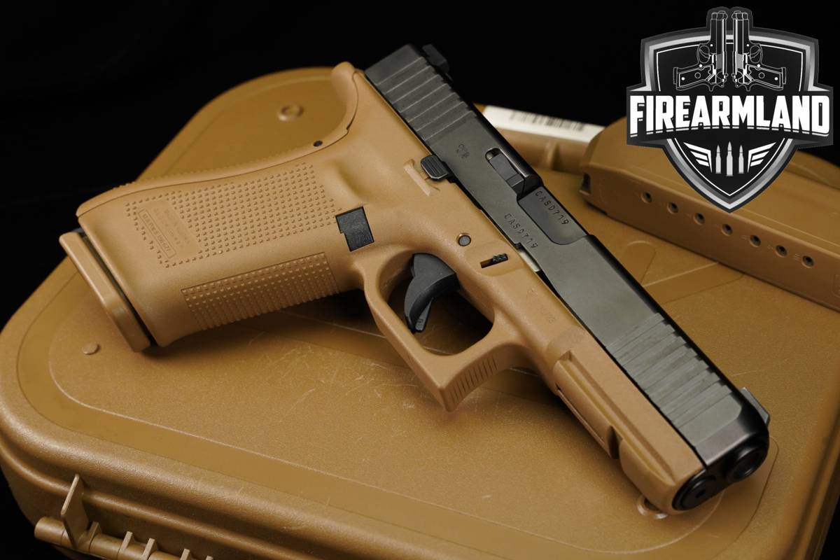 VERY RARE Glock 17 Gen5 G17 Gen 5 9mm Two-Tone FDE +2 MAGS & ORIG CASE