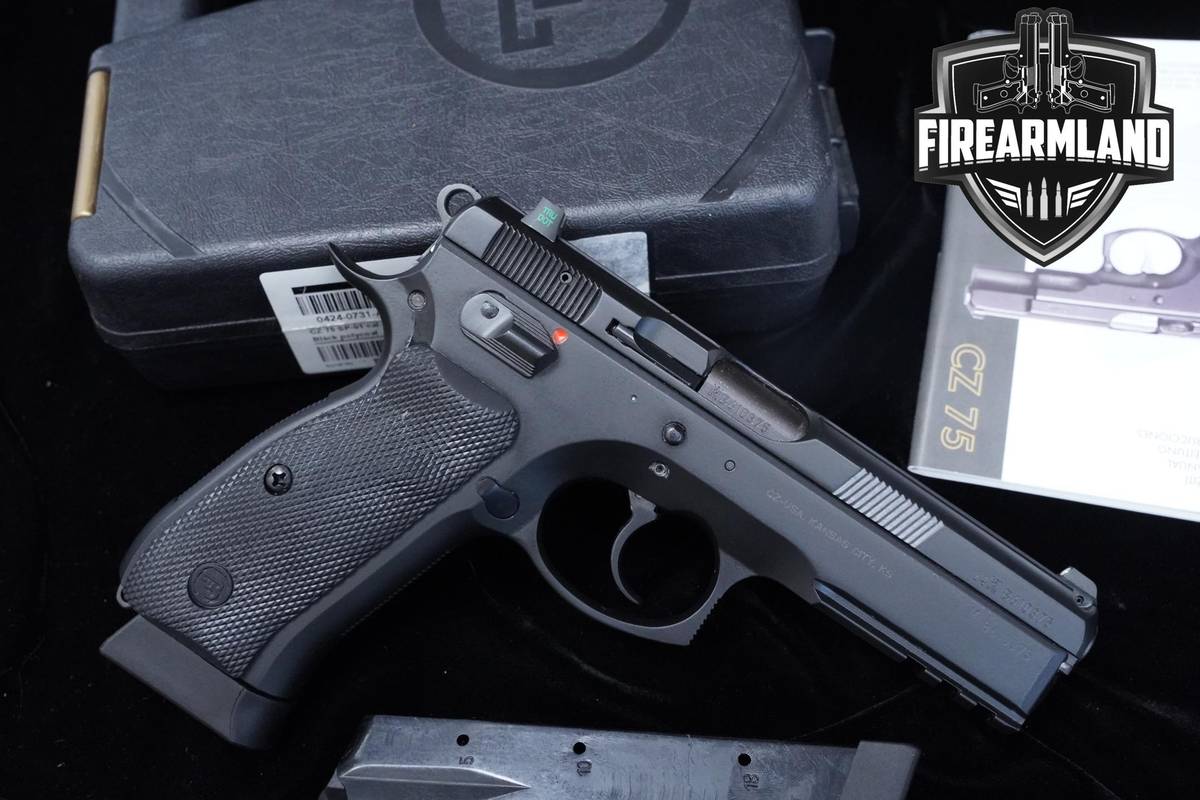 CZ 75 SP-01 9mm 4.5" CZ-75 SP-01 +2 MAGS & ORIG CASE