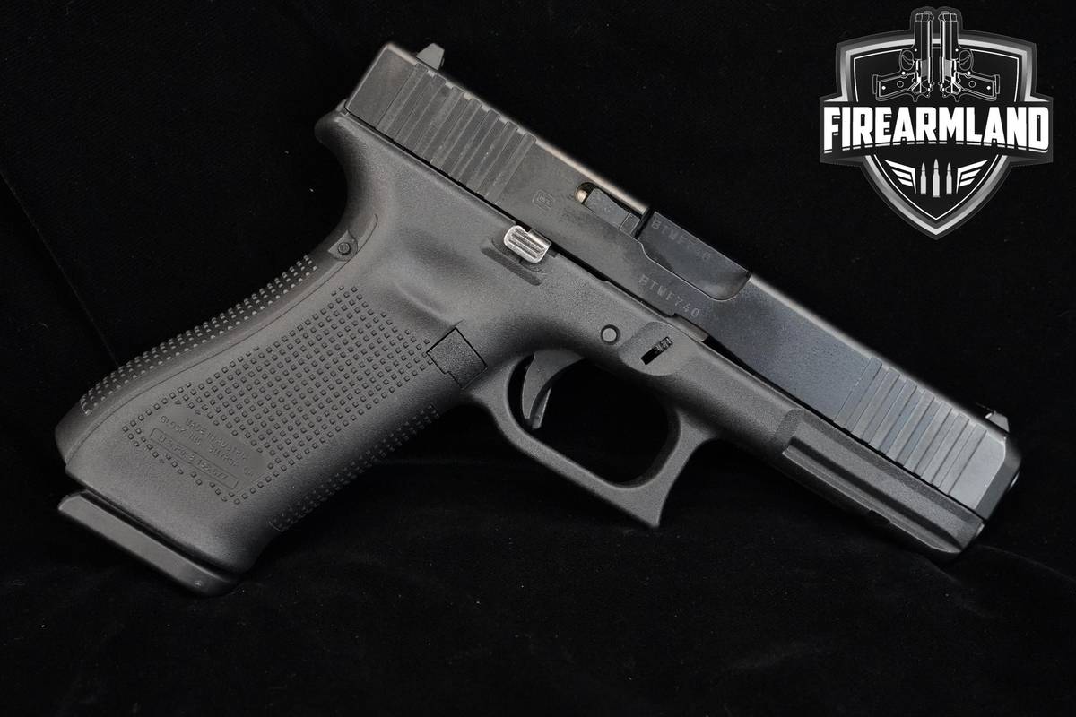 Glock 17 Gen5 9mm Glock G17 G-17 Gen-5 +3 MAGS & ORIG CASE