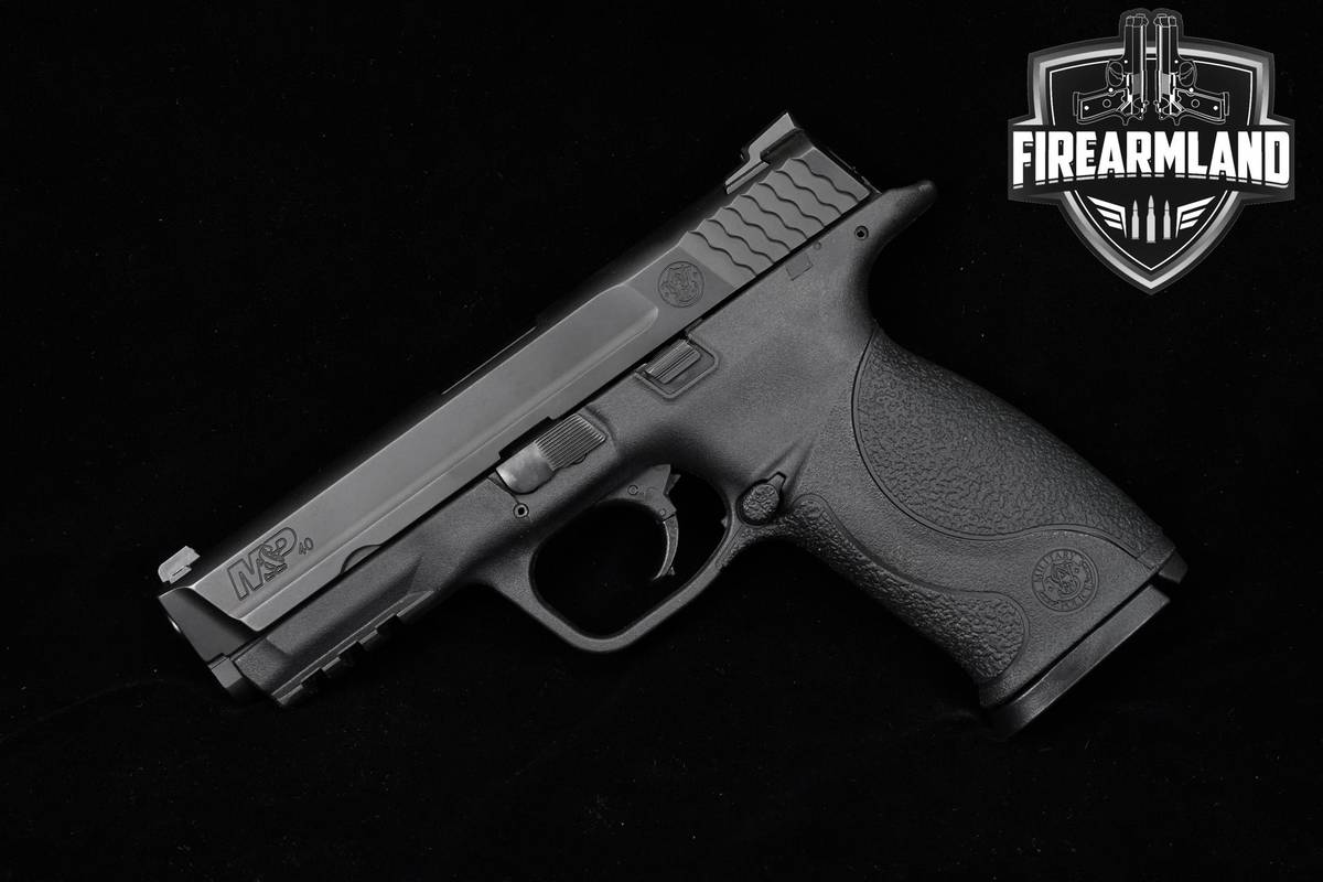 Smith & Wesson S&W M&P 40 40S&W 4.25" +2 MAGS & ORIG CASE