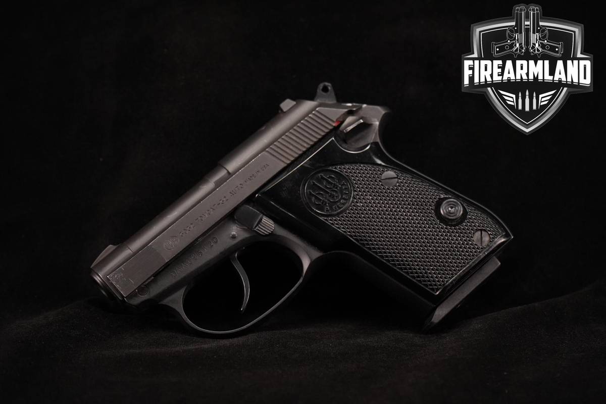 Beretta 3032 Tomcat 32 ACP 2.4" Black Bruniton +3 MAGS