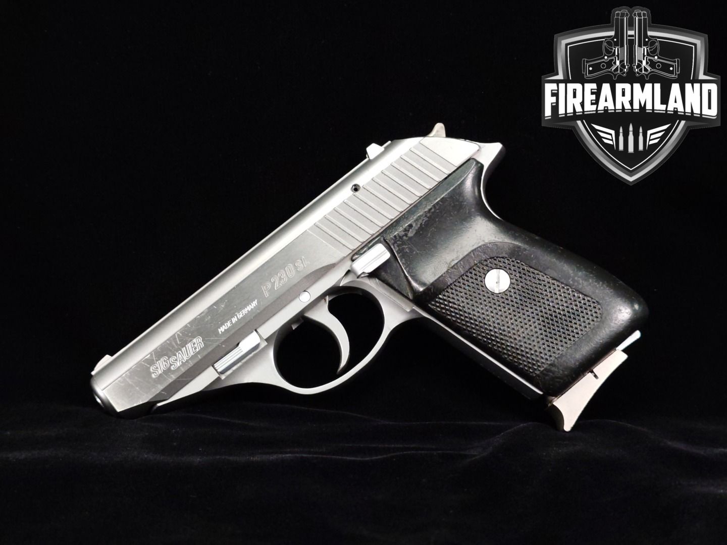 German-Made SIG Sauer P230 SL .380 ACP 3.6