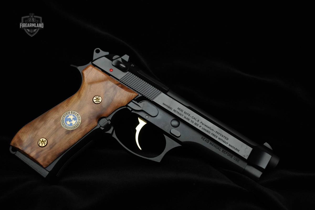 Beretta Model 92FS 9mm Beretta 9mm 92FS Pistol DA/SA 9 Luger M9 15rd 9-mm