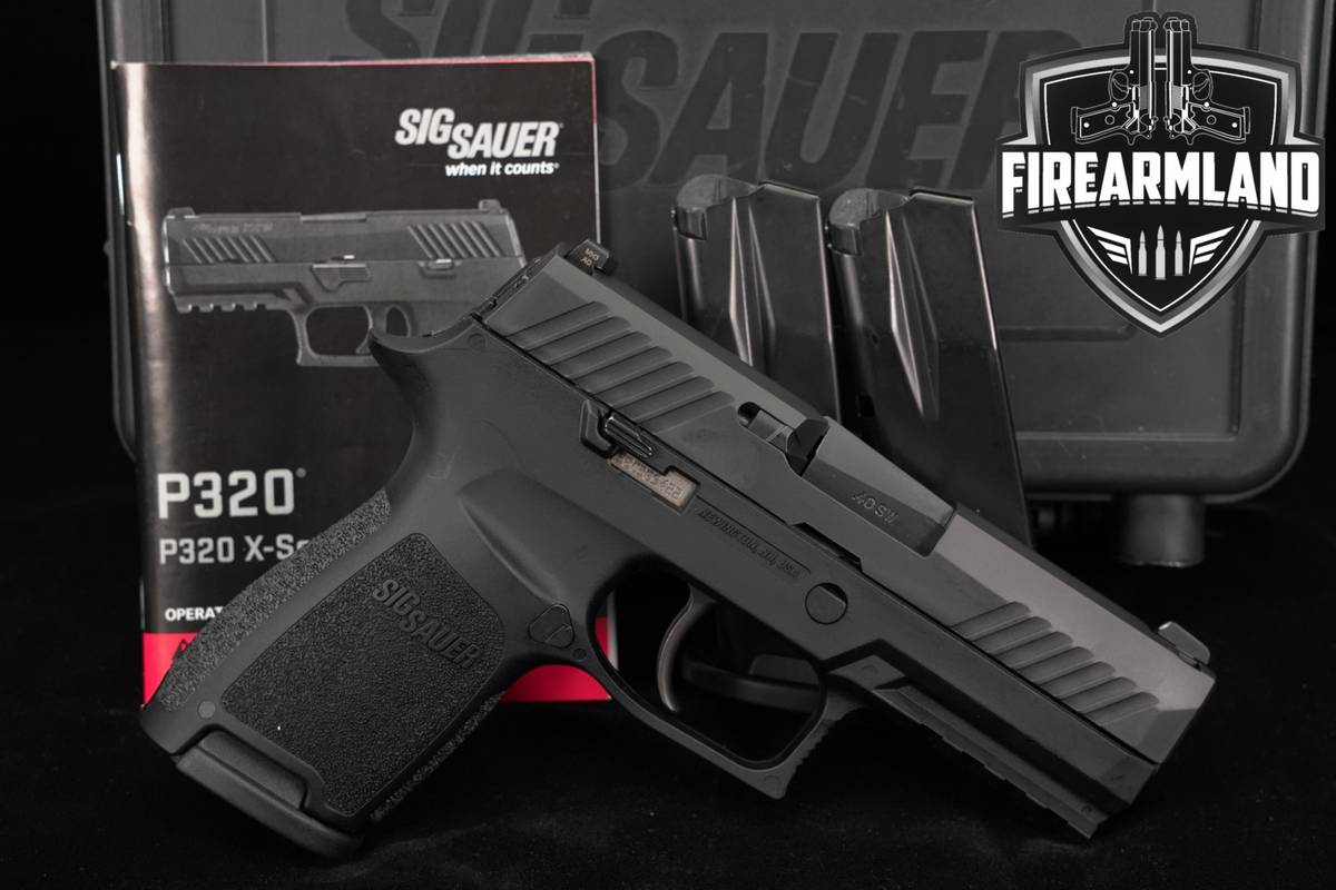 Sig Sauer P320 Compact 40 S&W 3.9" P-320 Defense Pistol +3 MAGS & ORIG CASE