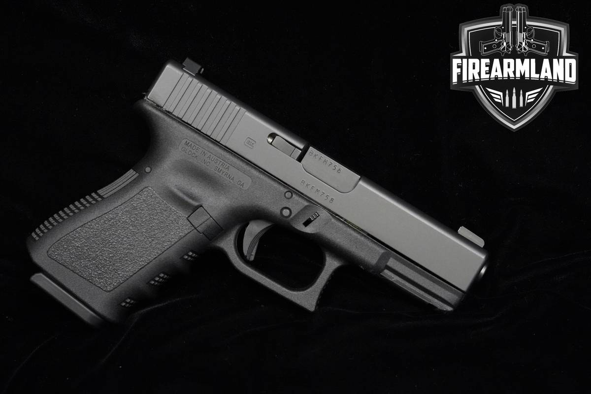 Glock 19 Gen3 9mm 4" Glock G19 G-19 Gen-3 +2 MAGS & ORIG CASE