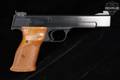1979-1980 Smith & Wesson (S&W) Model 41 5.5" Heavy Barrel .22 LR Blued in Very Good Condition Image 3