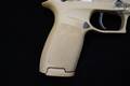 Sig Sauer P320 M18 9mm Luger Coyote Tan in Excellent Condition Image 4