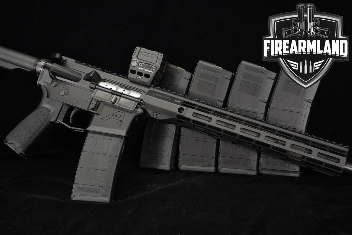 Aero Precision M4E1 5.56 NATO AR-15 AR15 +5 MAGS, ORIG CASE, HOLOSUN OPTICS