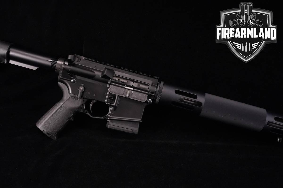 Bushmaster Model BFC-15 Varminter 24" Small-Medium Game AR15 AR +4 MAGS