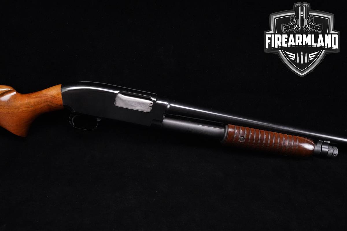 Winchester Model 12 Featherweight 26.1" Model 12 Winchester Blued 2 3/4"
