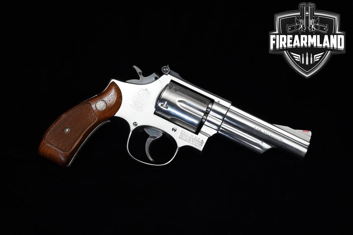 1968 Smith & Wesson (S&W) Model 19-3 357 Magnum 4" Nickel S&W 19-3 DA/SA