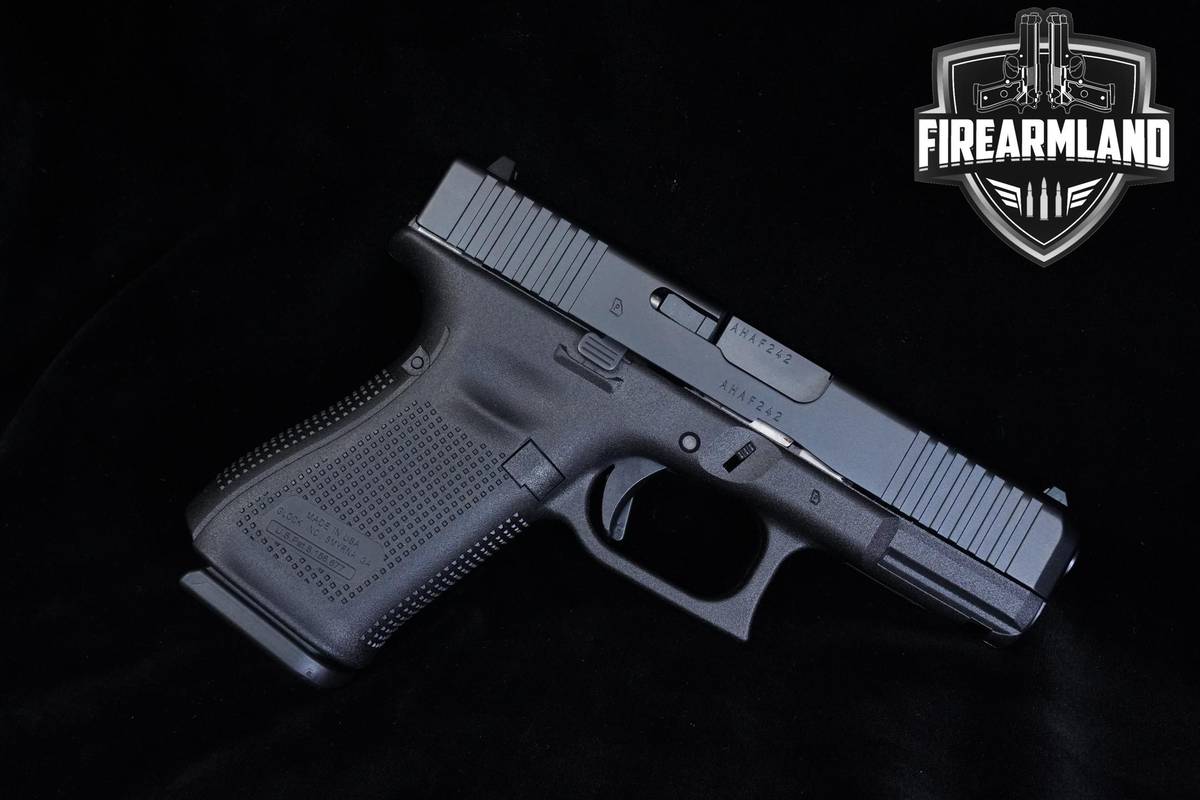 Glock 19 Gen5 9mm 4.02" Glock G19 Gen-5 +3 MAGS & ORIG CASE