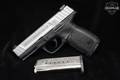Smith & Wesson (S&W) SD9VE 9mm Luger (9x19 Para) Two-Tone in Excellent Condition Image 2