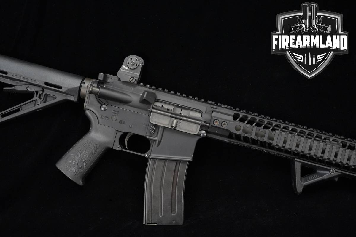 Spikes Tactical ST15 M4LE Mid-length 5.56 NATO AR-15 AR15 16.0"