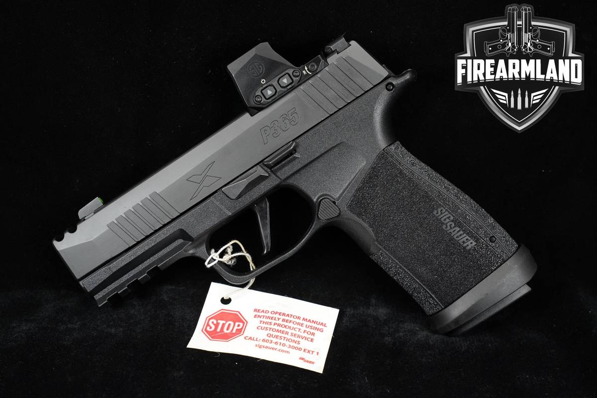 LIKE-NEW Sig Sauer P365 XMacro COMP 9mm P-365 +3 MAGS, ORIG CASE & ROMEO-X