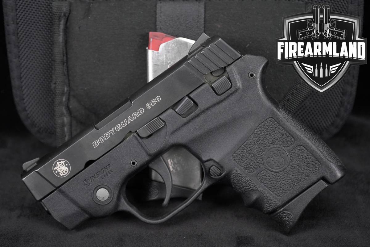 Smith & Wesson Bodyguard 380 S&W 380ACP BG380 +2 MAGS, CT LASER GRIPS, CASE