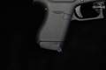 Glock 43 Slimline 9mm Luger Black Nitride in Good Condition Image 3