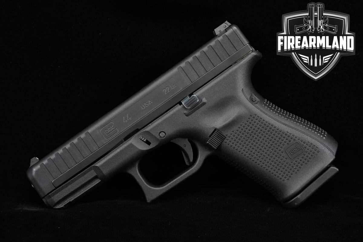 Glock 44 22-LR 4.02" G44 Target Training Pistol +2 MAGS & ORIG CASE
