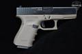 Glock 19 Gen3 9mm Luger Two-Tone in Good Condition Image 3