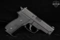Sig Sauer P229 .40 S&W Black in Very Good Condition Image 4