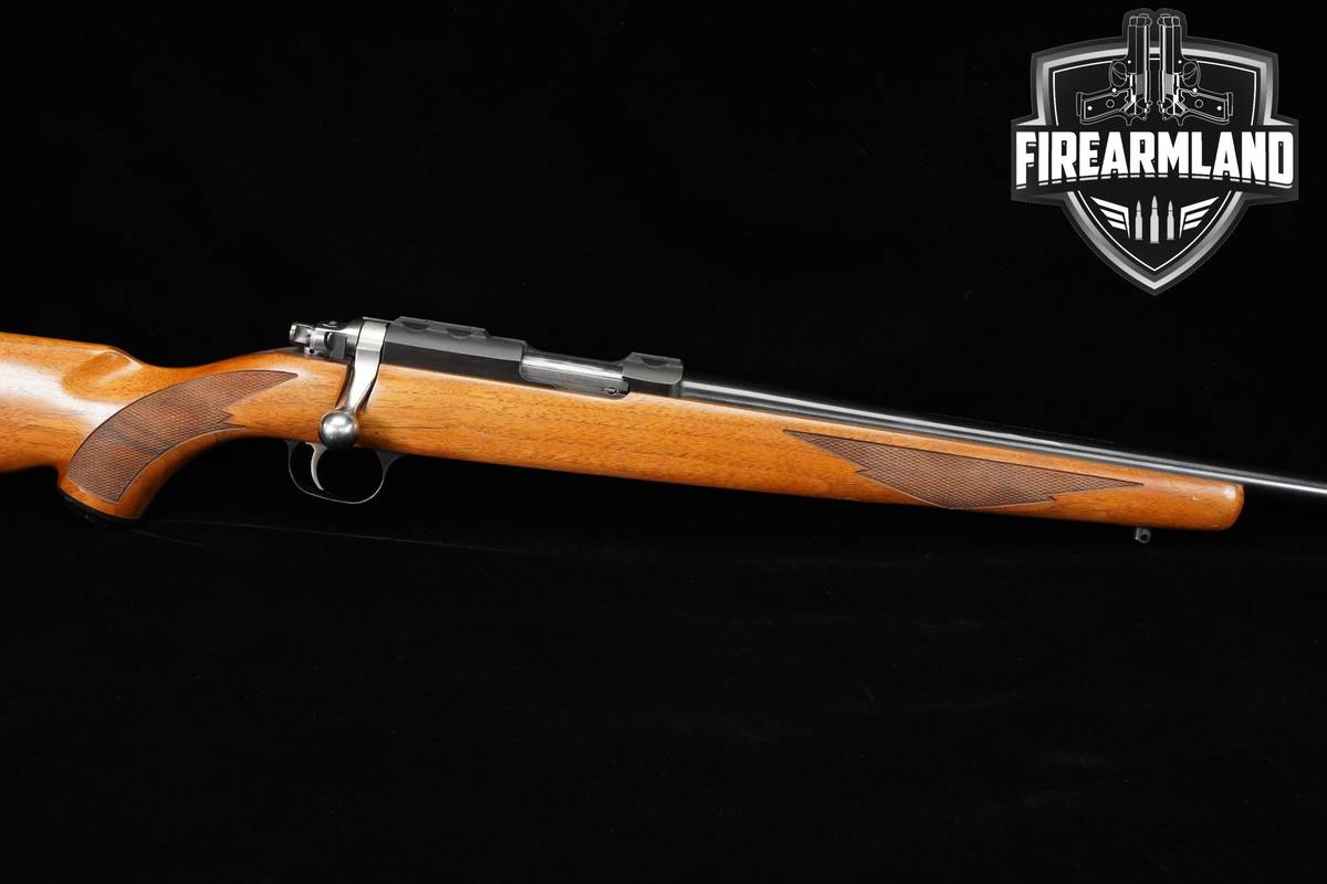 2002 Ruger 77/17 Sporter 17 HMR 22 Blued & Wood