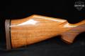 Weatherby Mark V Deluxe .416 Weatherby Magnum Polished Blued & Walnut in Very Good Condition Image 4