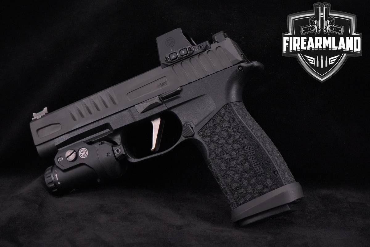 Sig Sauer P365 FUSE 9mm Sig-Sauer-P365-FUSE +3 MAGS, CASE & ROMEO-X