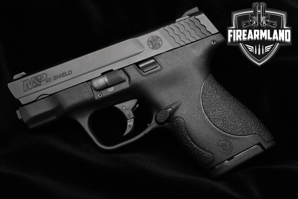 Smith & Wesson (S&W) M&P40 Shield 40 S&W 3.1" Armornite M&P40-Shield M&P 40