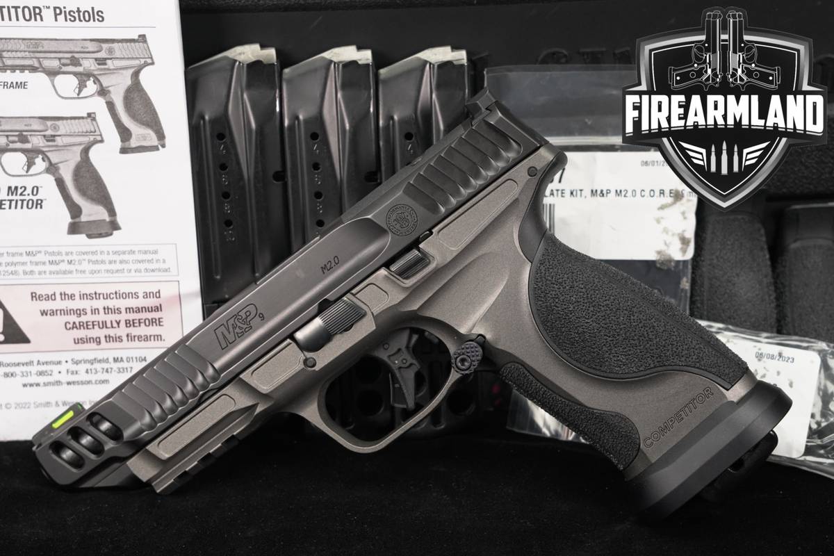 Smith & Wesson M&P9 Performance Center M2.0 Competitor OR S&W 9mm +4 MAGS