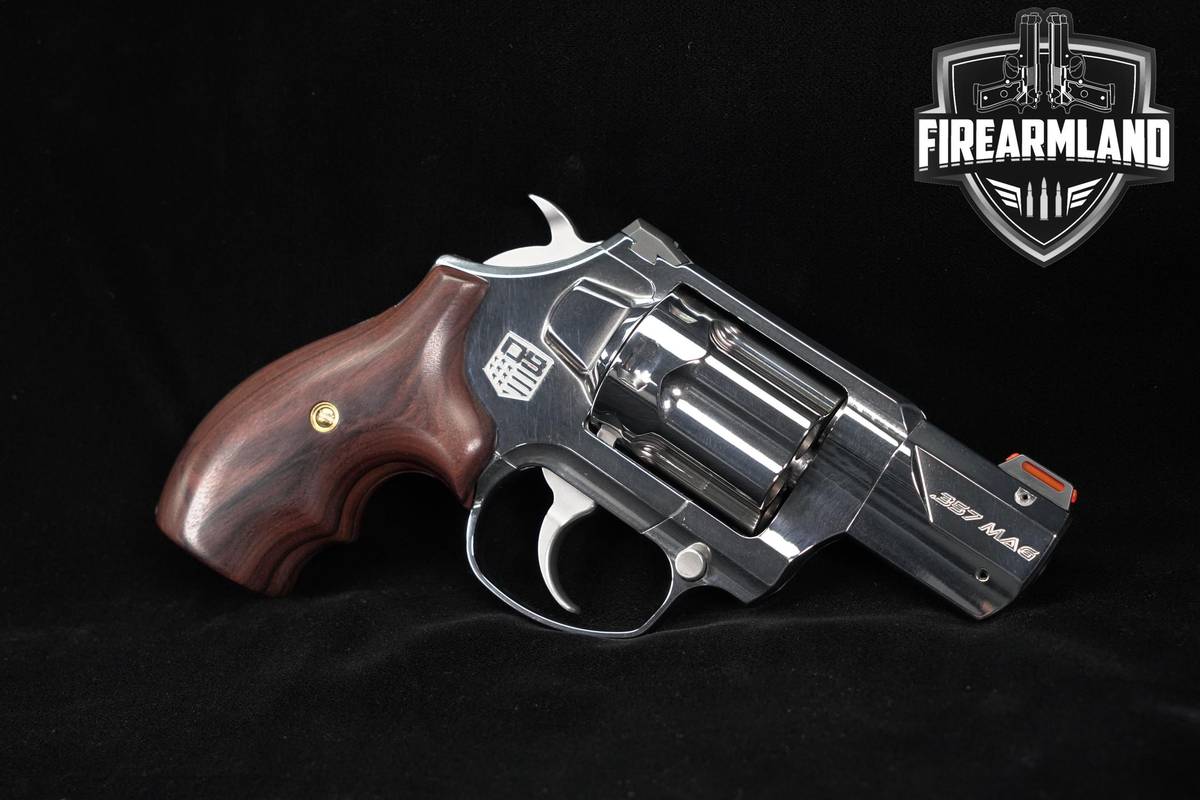 SNUBNOSE Diamondback SDR 357 Magnum 2" Polished Stainless +ORIG BOX