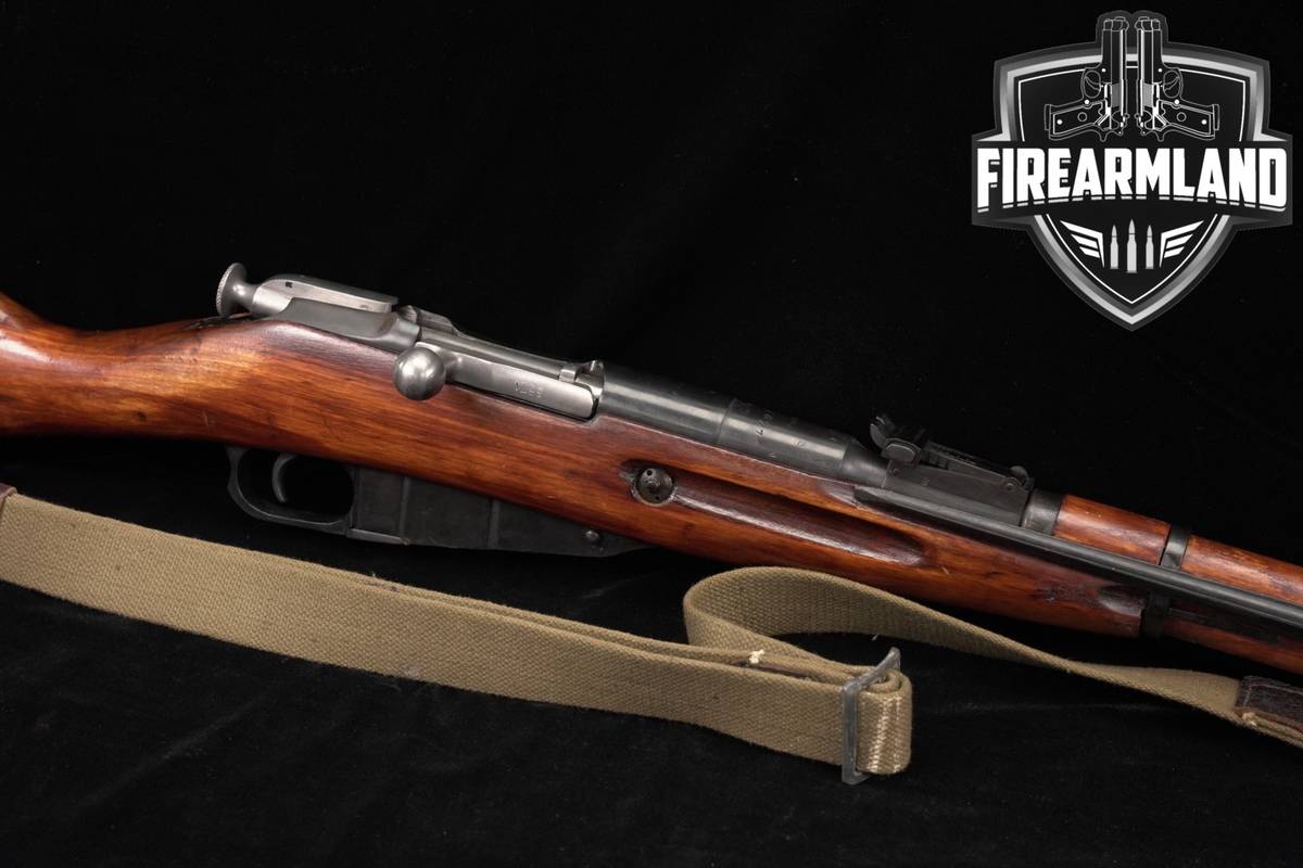 1945 Izhevsk Arsenal Mosin-Nagant Model 1944 7.62x54R M44 Soviet WWII