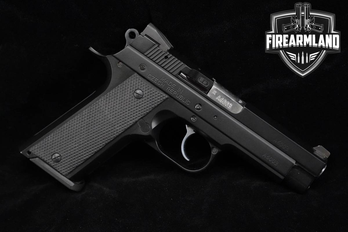 2002 CZ 40 B 40S&W 4.1" CZ40 40B +2 MAGS & HOLSTER