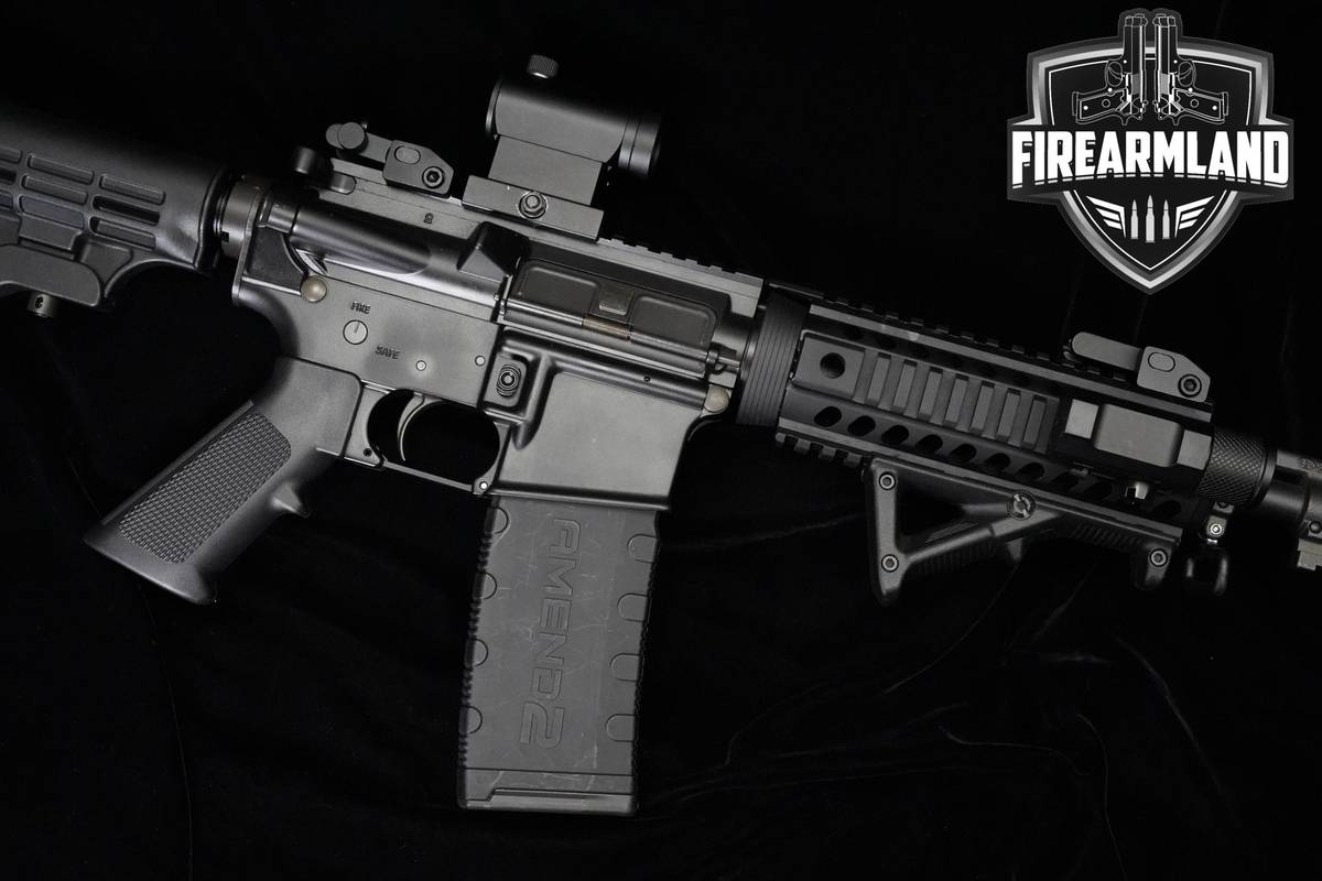 Bushmaster XM15-E2S 5.56 NATO 16" AR-15 AR15 AR Bushmaster-XM15-E2S +OPTIC