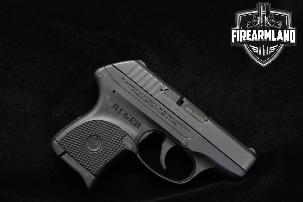 Ruger LCP 380 ACP 2.75" Ruger +2 MAGS, ORIG BOX & HOLSTER