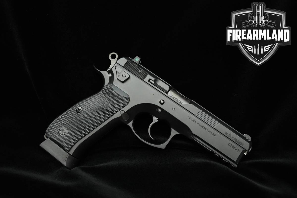 CZ 75 SP-01 Tactical 9mm 4.6" Black Polycoat 75 CZ SP-01 2MAGS & ORIG CASE