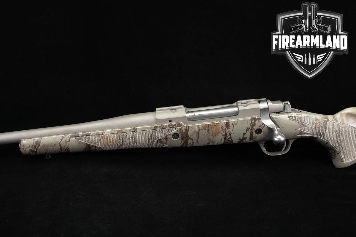 LEFT HANDED Ruger M77 Hawkeye 300 Win Magnum 24 Stainless & Camo