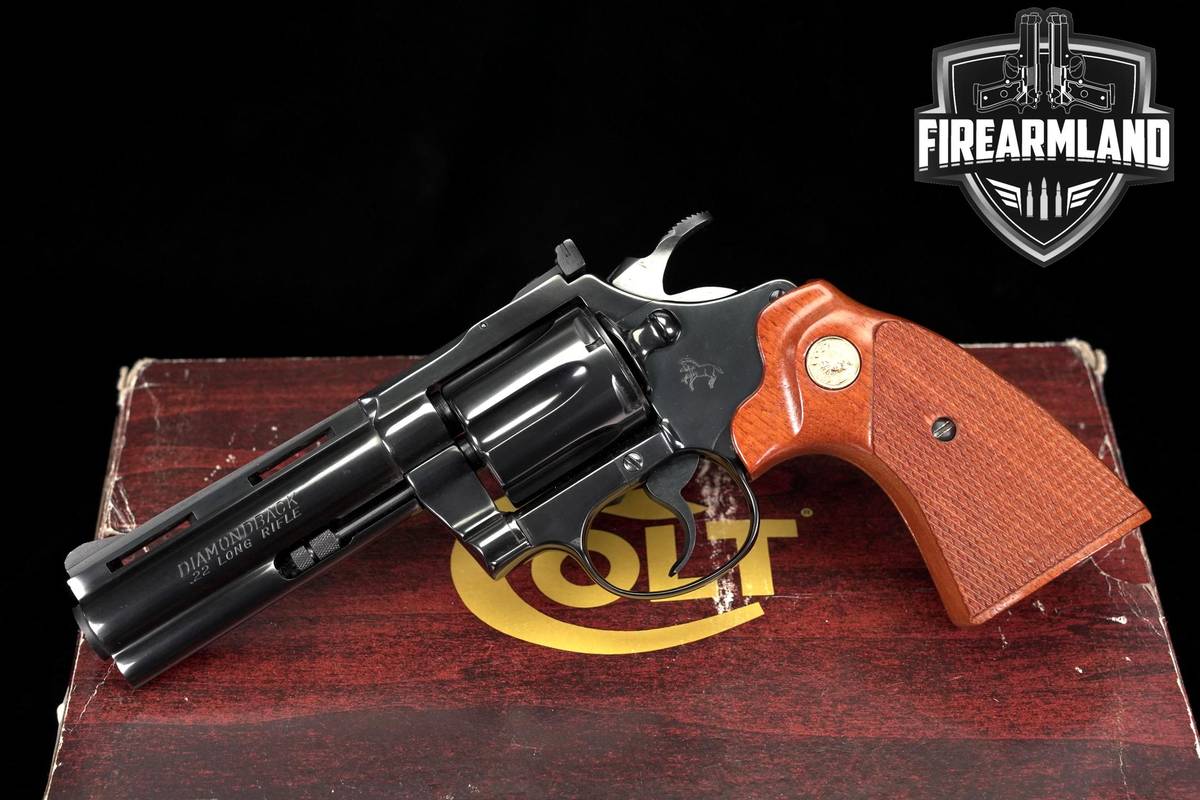 VINTAGE! 1982 Colt Diamondback 22LR 4" Blued +ORIG BOX