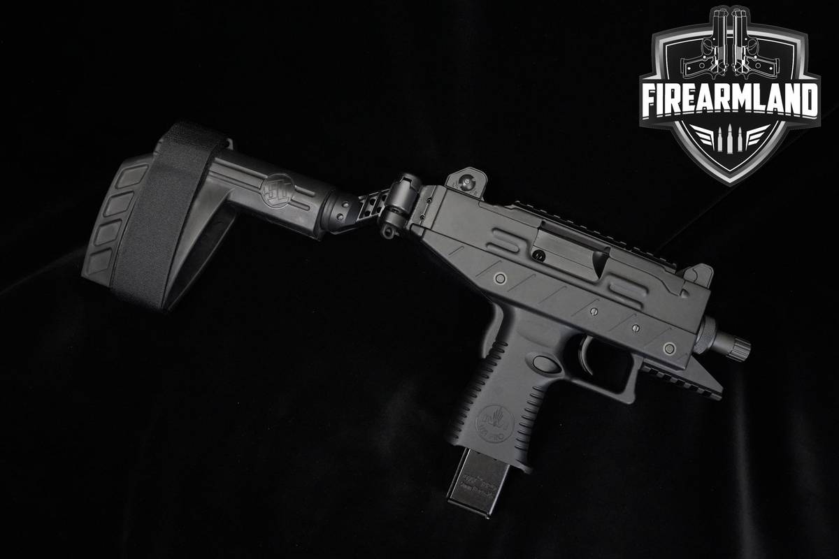 IWI UZI Pro Pistol 9mm Uzi 4.5" IWI Uzi +2 MAGS & ORIG BOX