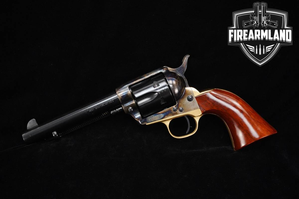 Uberti Model 1873 Cattleman 45-Colt 5.5" SAA M1873