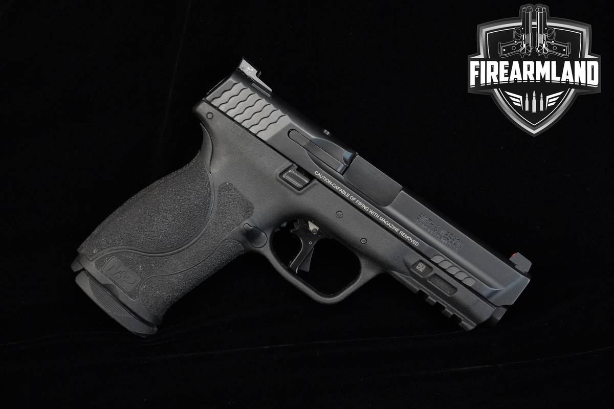Smith & Wesson (S&W) M&P9 M2.0 9mm 4.25" S&W-M&P9 M&P-9 +2 MAGS & ORIG BOX