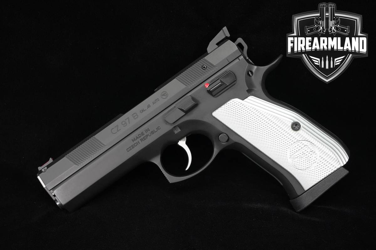CUSTOM SHOP CZ-97 B ACCU 45 ACP 4.65" +2 MAGS & ORIG CASE