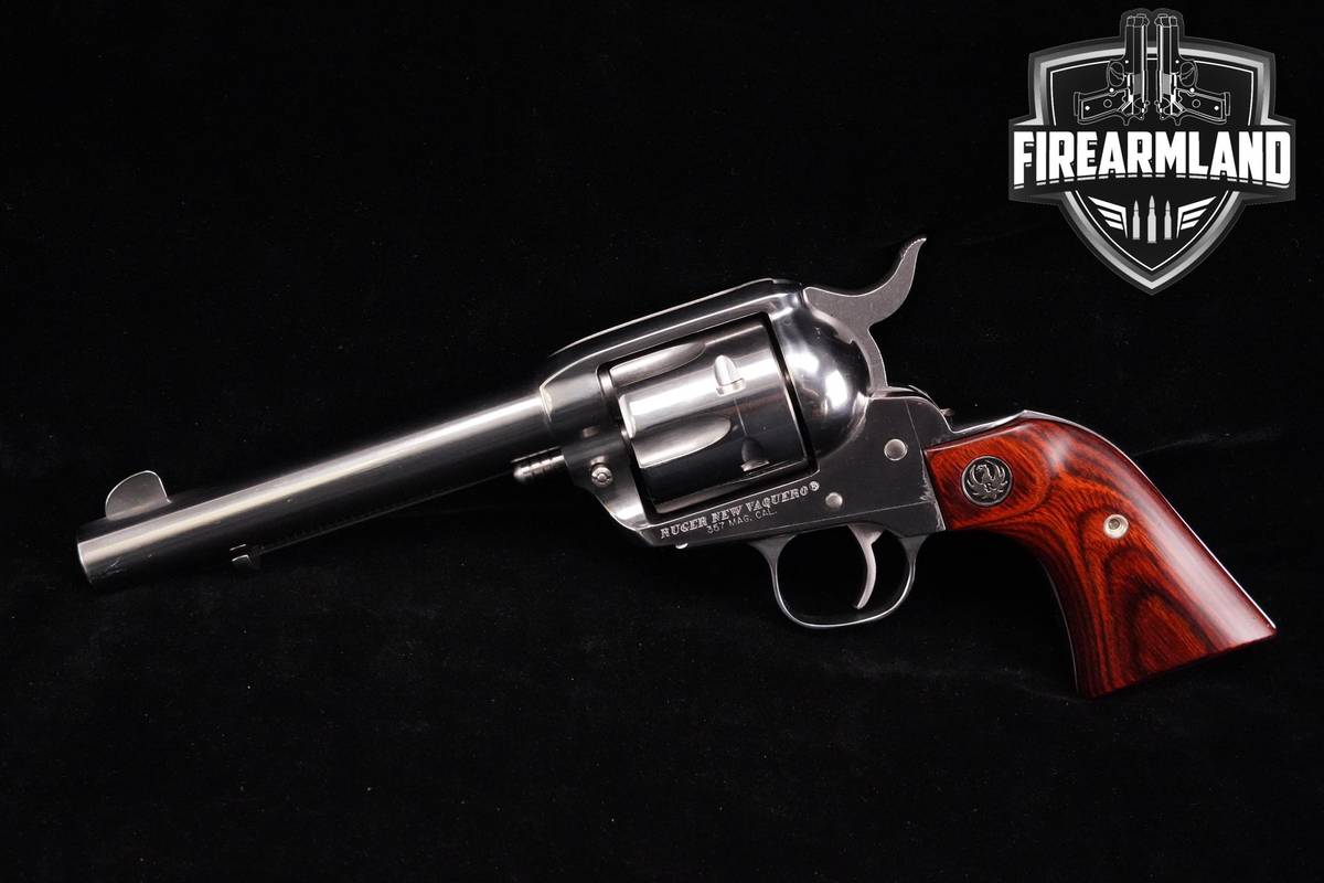 2015 Ruger New Vaquero 357-Magnum 5.5" High-Gloss Stainless +ORIG-CASE