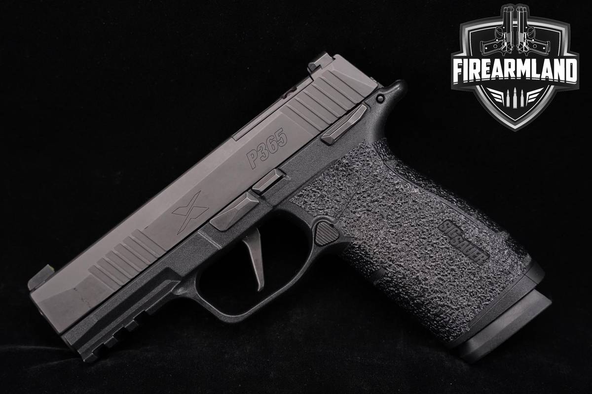 Sig Sauer P365 XMacro Manual Safety 9mm 3.7 P 365 X-Macro +2 MAGS, CASE
