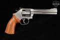 Smith & Wesson (S&W) Model 617-6 Plus .22 LR Satin Stainless in Good Condition Image 4
