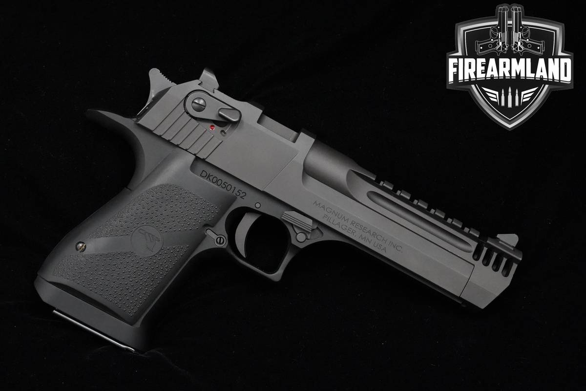 Magnum Research Desert Eagle L5 357 Magnum 5" Research +2 MAGS & ORIG CASE